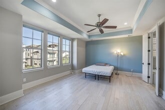 Building Photo - 1618 Rosewood St