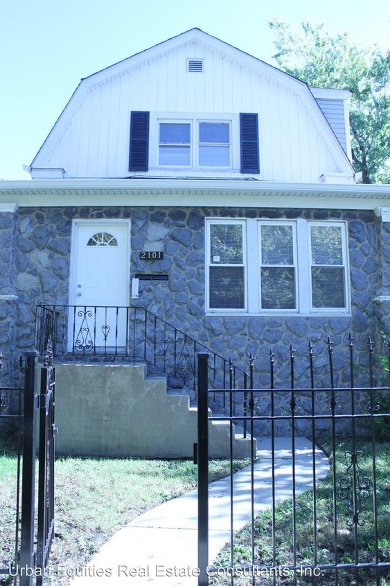 Primary Photo - CMHDC-ALB, LLC 2101 N LeClaire Ave