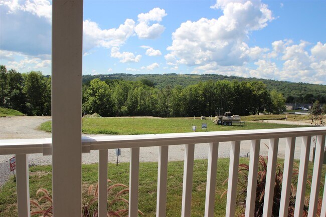 Foto del edificio - 210 Beckley Hill Rd