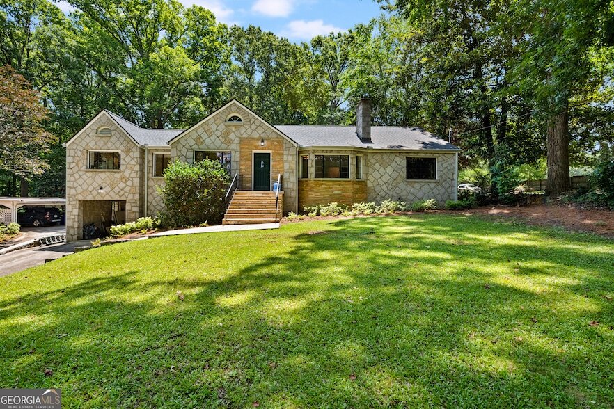 Primary Photo - 1047 Briarcliff Rd NE