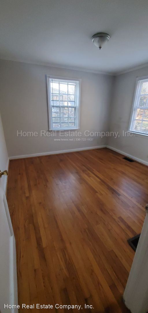 Building Photo - 2 br, 1 bath House - 1117 Junia Avenue