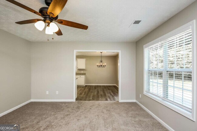 Building Photo - 8040 Paddocks Mill Dr
