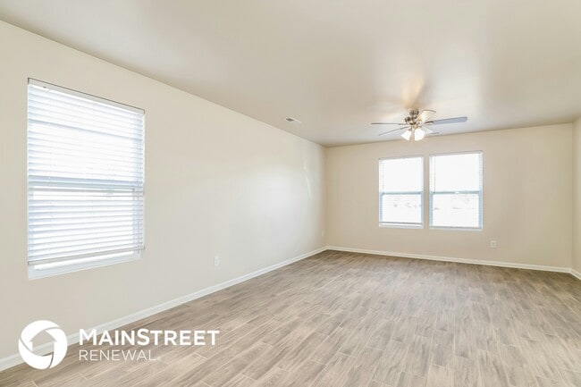 Foto del edificio - 601 Joe Gibson Dr