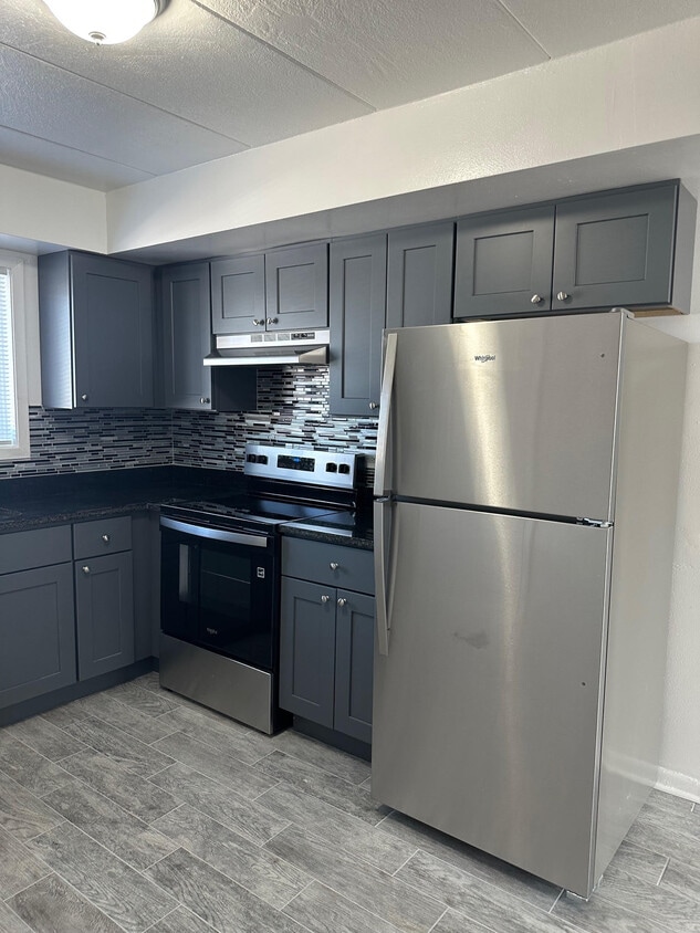 Foto principal - 1400 Carol St