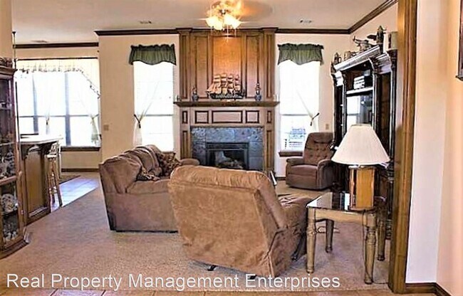 Foto del edificio - 3 br, 2 bath House - 20185 SE 43rd St