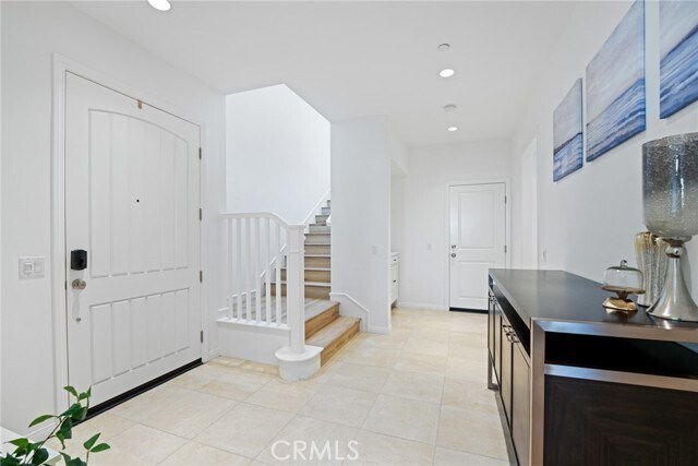 Building Photo - 213 Cedarwood