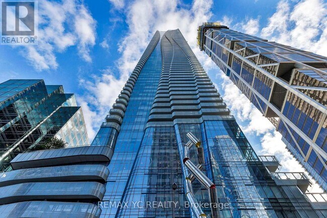 Photo du bâtiment - 1 Bloor St E