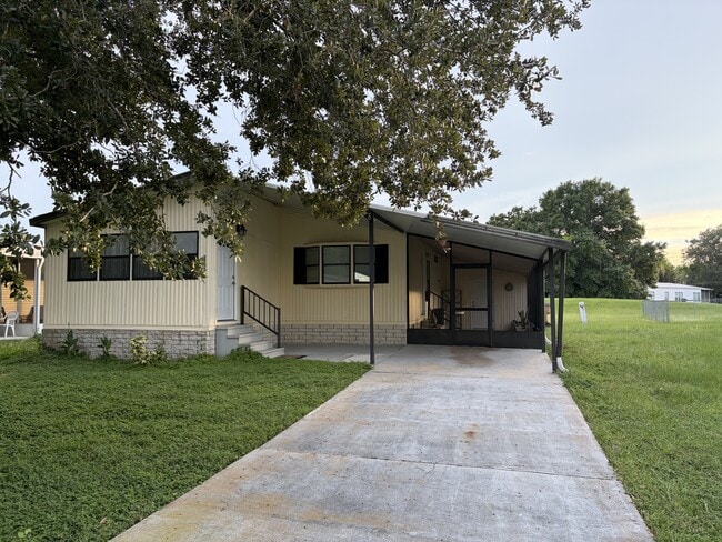 Photo - 2737 Cranmoor Dr (Kissimmee, FL) House