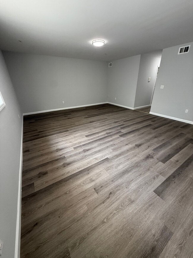 Foto del edificio - 40 12th Ave