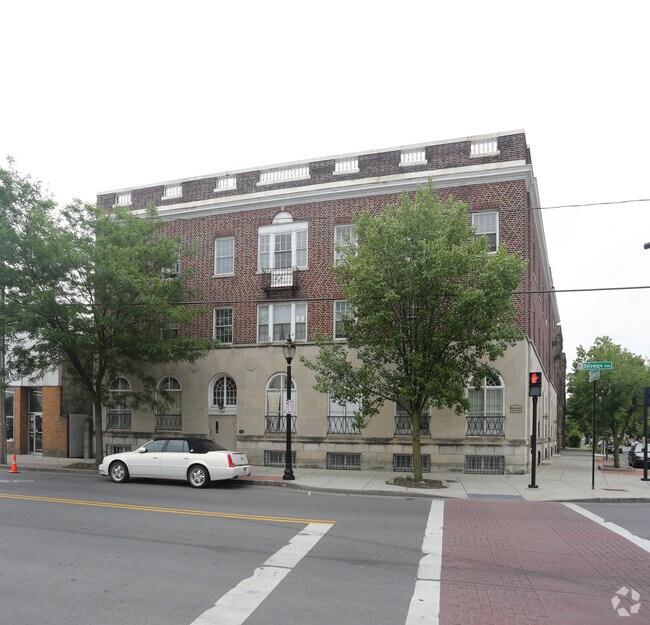 400 Delaware Ave Apartments Albany, NY