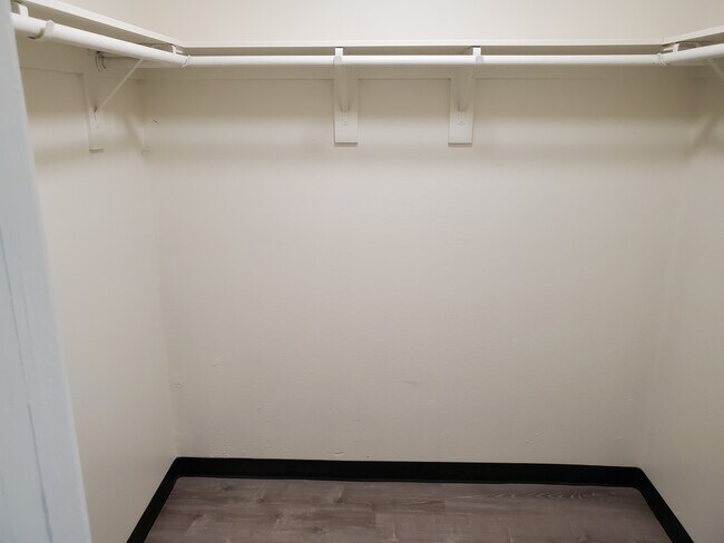 Walk-in closet - 2562 Traction Ave