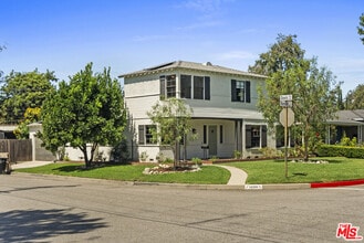 Building Photo - 1400 Randall St