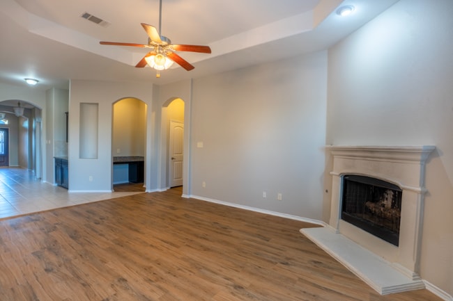 Photo - 1605 Lake Pine Dr House