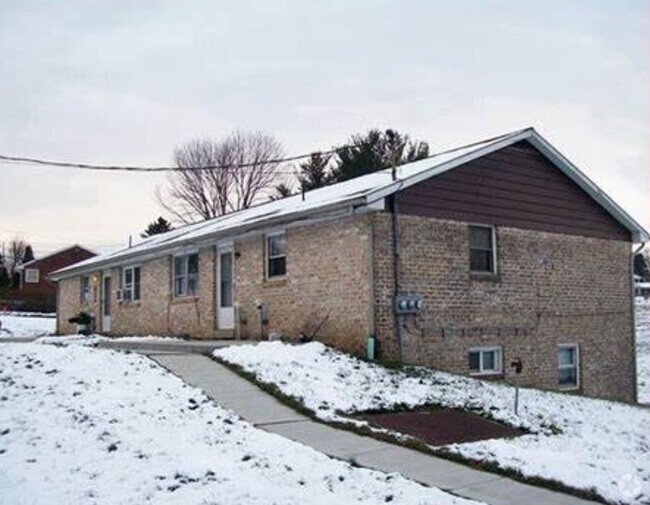 Building Photo - 69 Lindbergh Dr