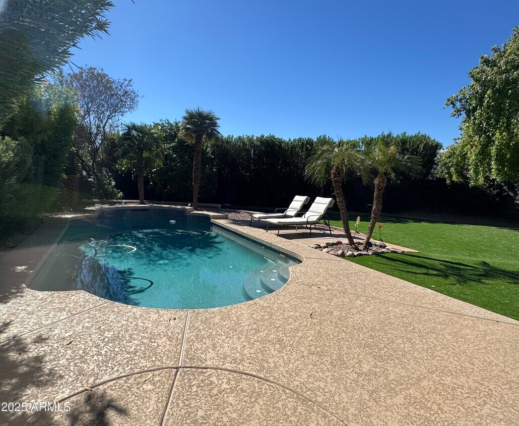 Primary Photo - 4435 E Cathedral Rock Dr