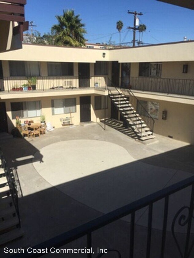 Primary Photo - 4265 Altadena Ave