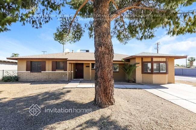 Building Photo - 9201 N 18th Ave