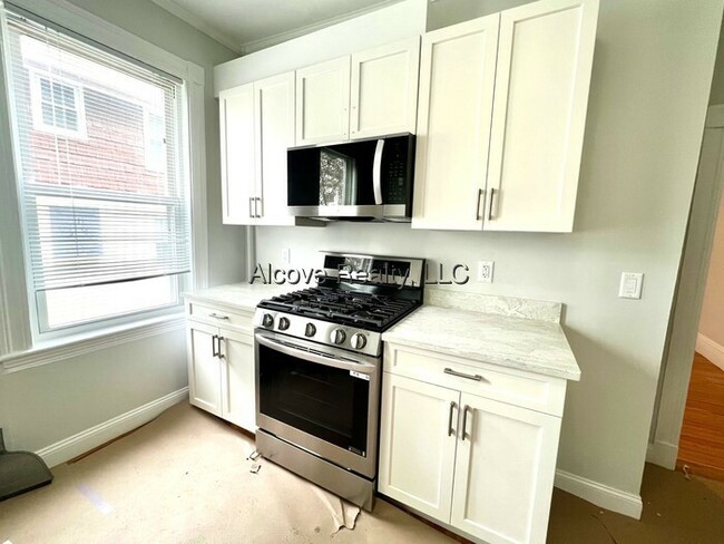 Foto del edificio - 13 Farragut Ave