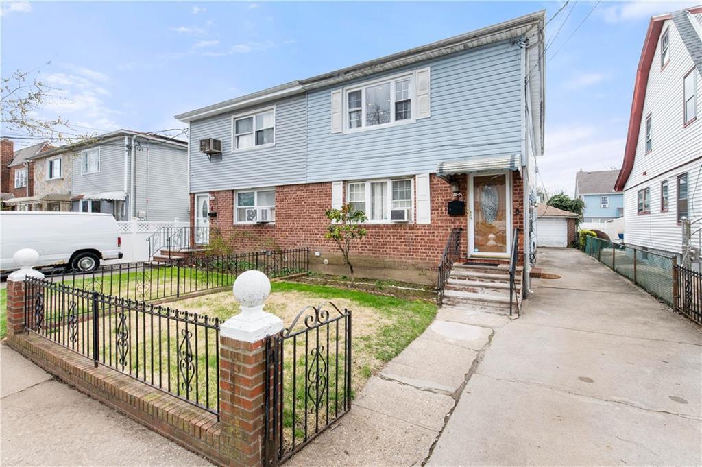 Foto principal - 218-34 99th Ave