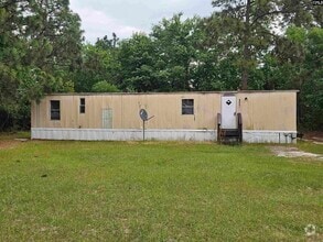 Building Photo - 117 E Woods Ct