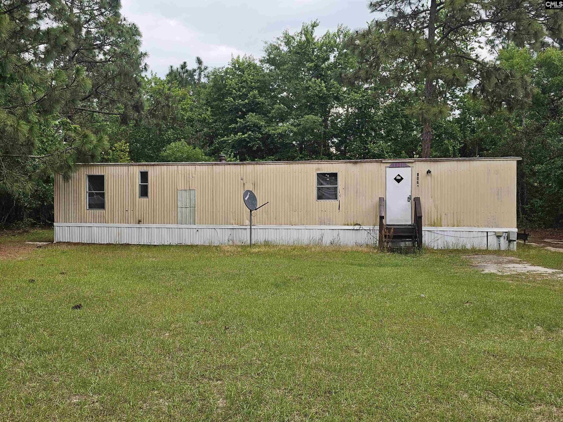 Primary Photo - 117 E Woods Ct