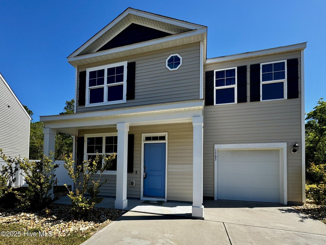 Primary Photo - 1505 Pleasant Holw Ct SE