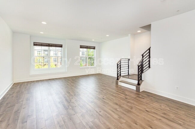 Building Photo - 7371 Old Airfield Ln