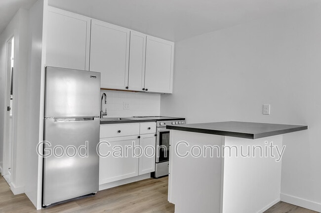 Foto del edificio - 111 Porter Ave