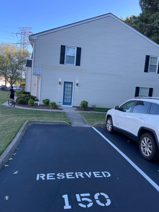 Foto del edificio - 3544 Clover Meadows Dr
