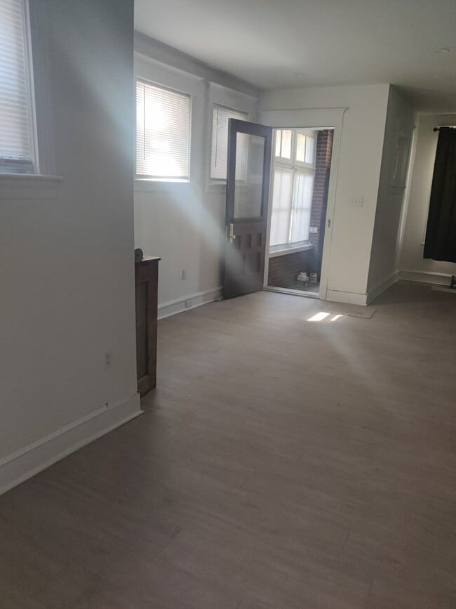 Photo - 1620 Lindley Ave House