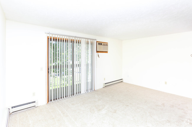 2 BR/1BA Living Room - Tammany Hills Apartments