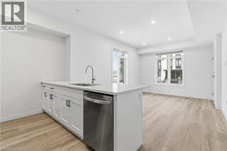 Building Photo - 405 Myers Rd