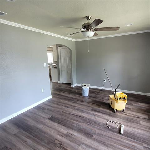 Foto del edificio - 1721 Hillside Dr