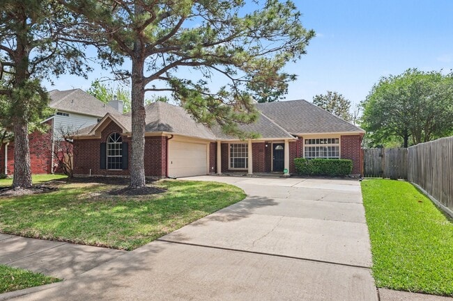 Foto del edificio - 17907 Stoney Glade Ct