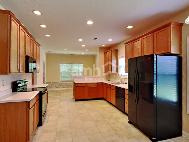 Foto del edificio - 4613 Clifton Ct