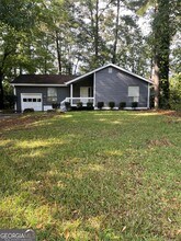 Building Photo - 6759 Creekmoor Ln