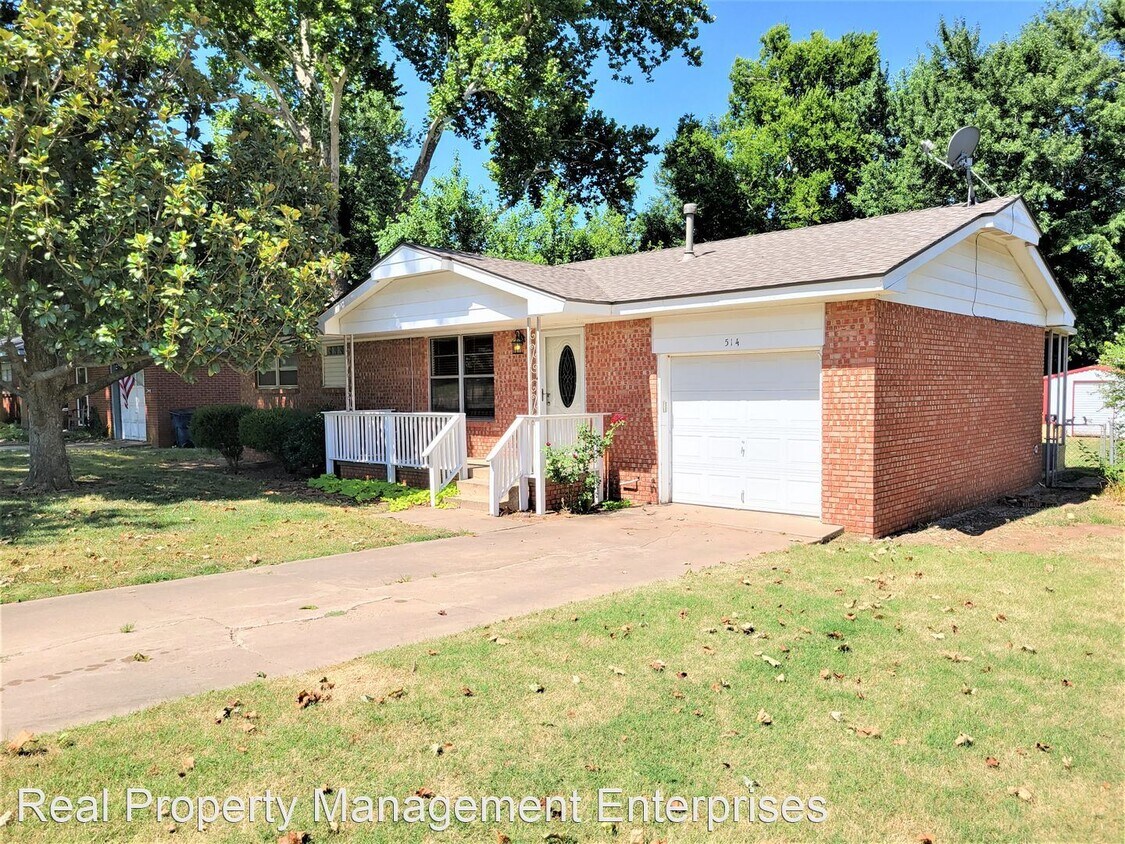 3 br, 1 bath House 514 N 2nd St House Rental in Noble, OK