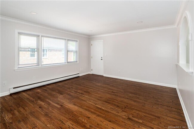 Building Photo - 200 Seaside Ave