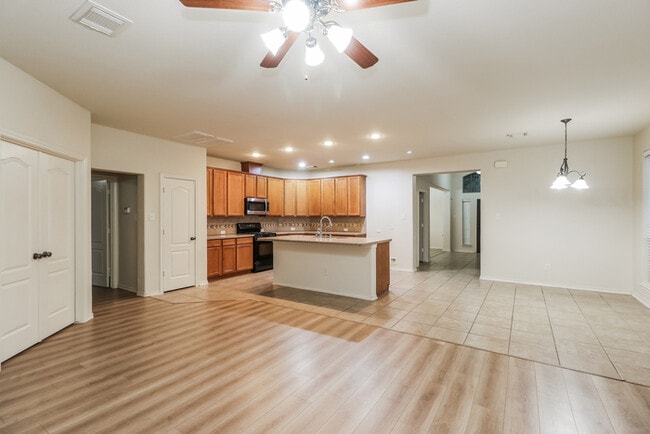 Building Photo - 8318 Terrace Brook Dr