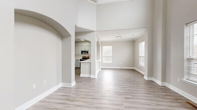 Interior Photo - Lenox Farms