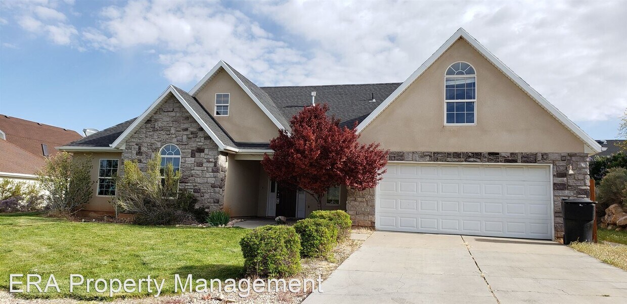 Foto principal - 4 br, 3 bath House - 765 Red Cedar Circle