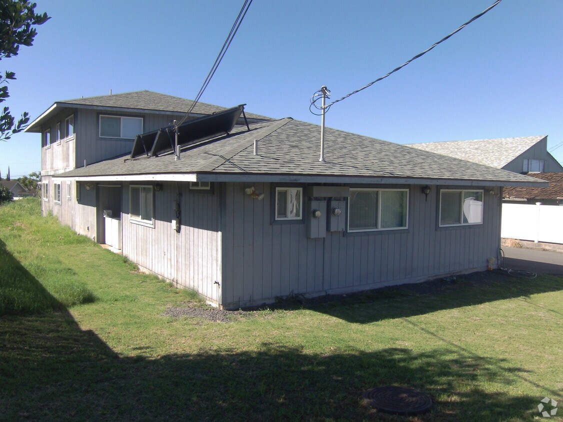 52 Hoolai St, Makawao, HI 96768 Rentals in Makawao at 52 Hoolai St