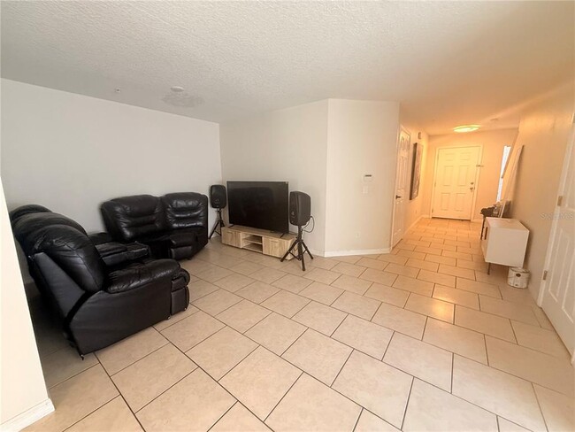 Building Photo - 307 Prickle Pear Ct