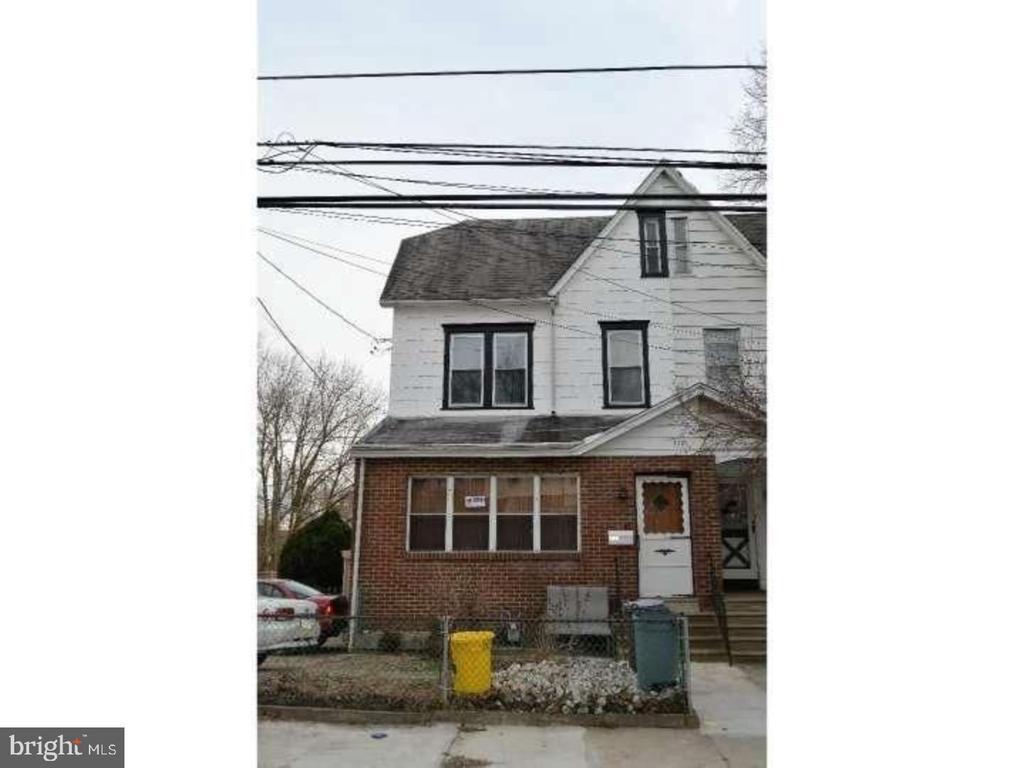 Foto principal - 1121 Elmwood Ave