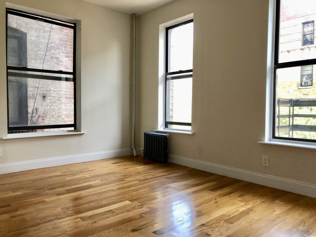 Primary Photo - 87 Hamilton Pl