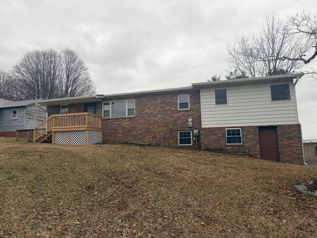 Building Photo - 2147 TN-75