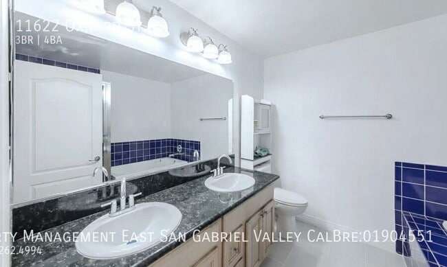 Foto del edificio - 11622 Oxnard St