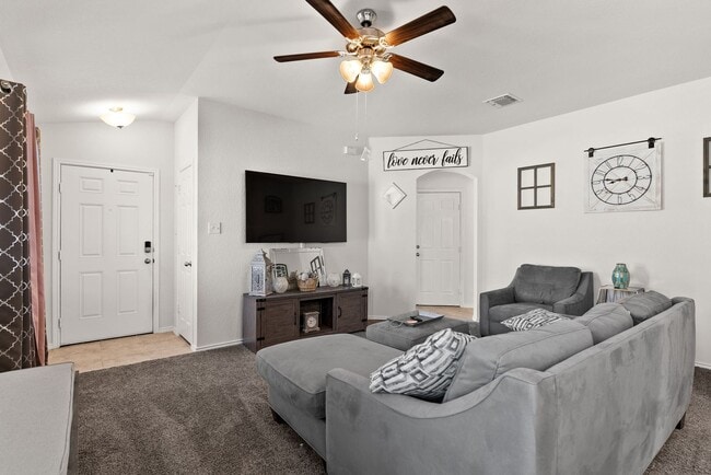 Building Photo - 2039 Wigeon Wy