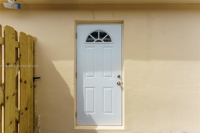 Foto del edificio - 2732 W 72nd Pl