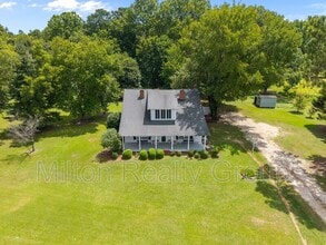 Building Photo - 2666 NC-210